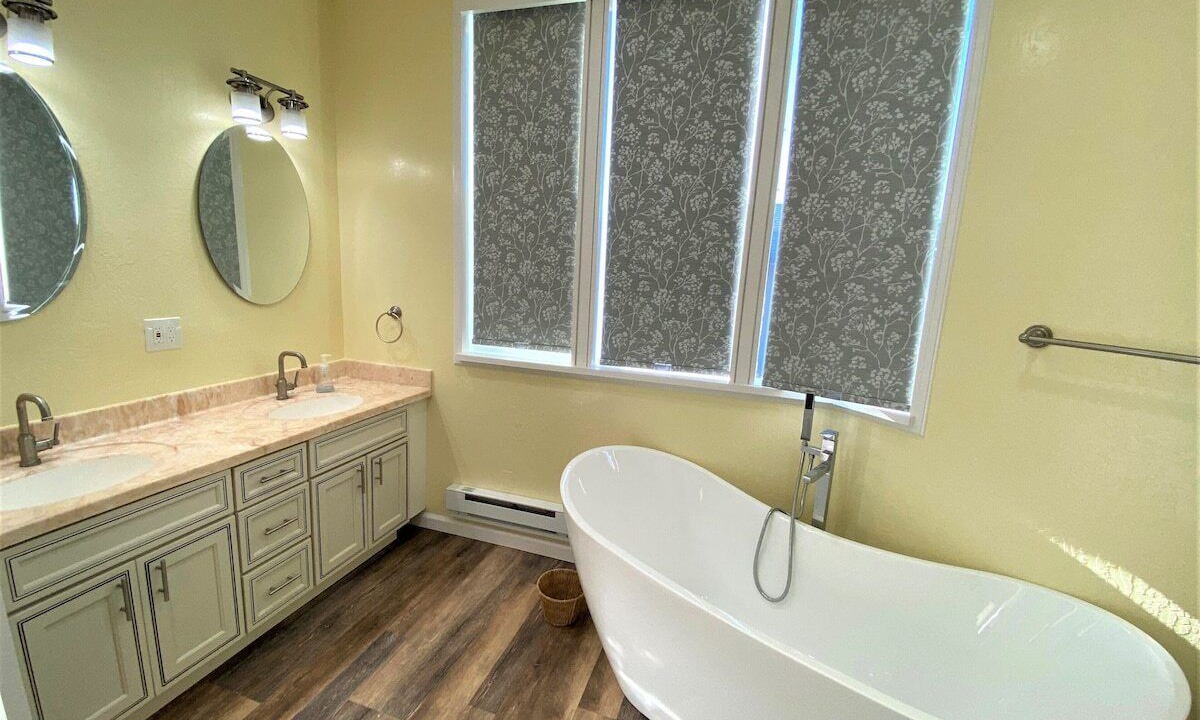 Photo of Bathroom in Watsonville
