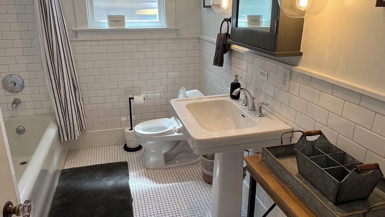 Photo of Bathroom in Seabright