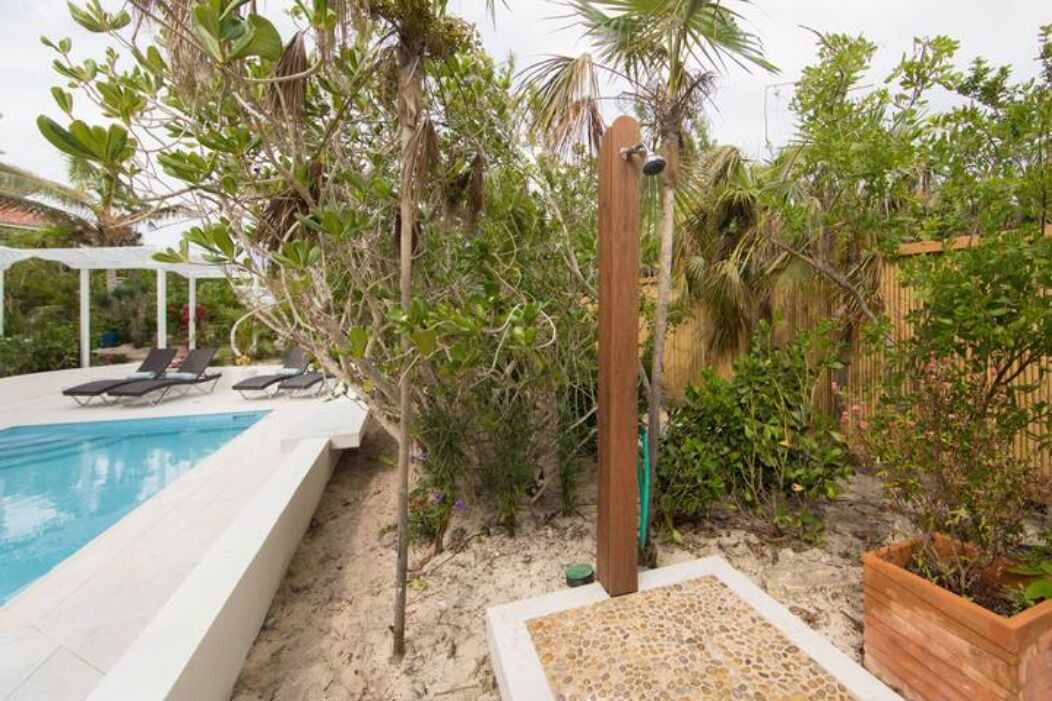 Photo of Outdoor in Long Bay