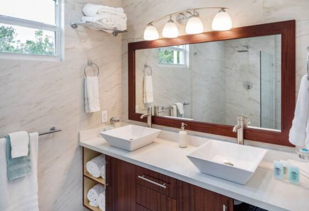 Photo of Bathroom in Long Bay