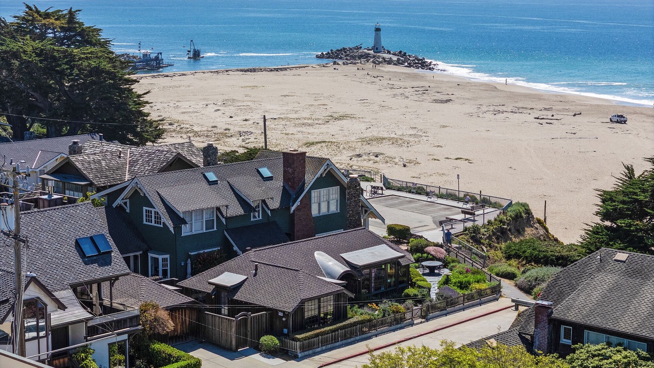 Photo of Others in Seabright