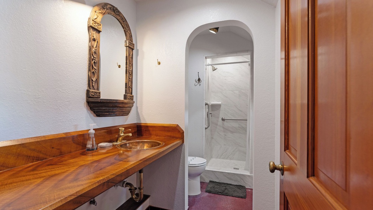 Photo of Bathroom in Seabright