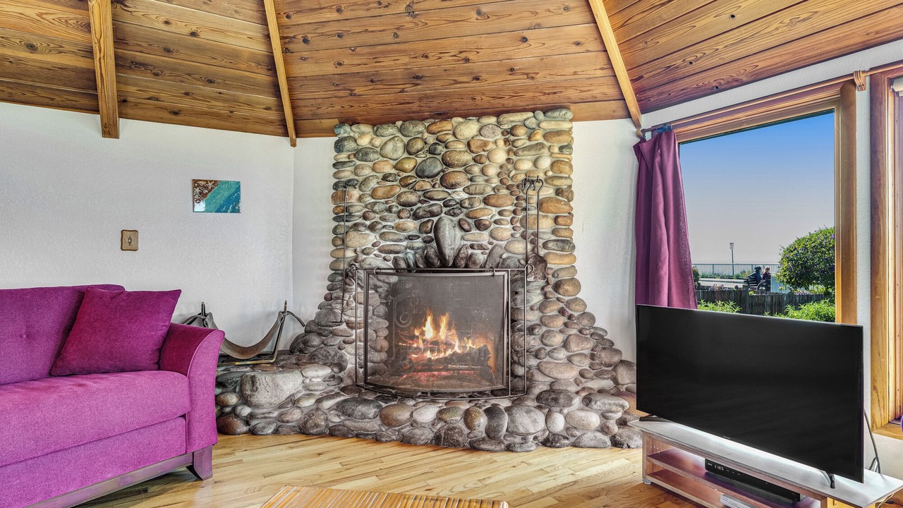 Photo of Livingroom in Seabright