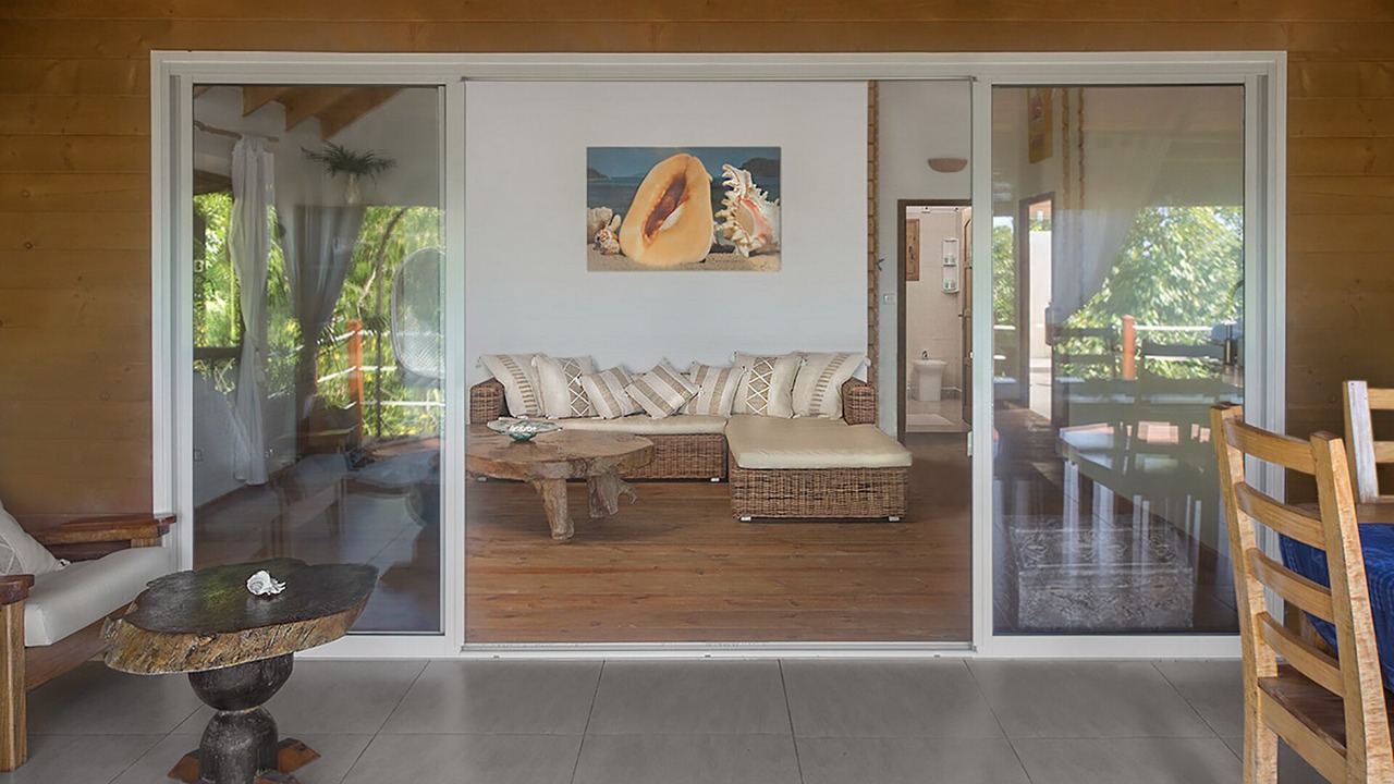 Photo of Livingroom in Praslin Island