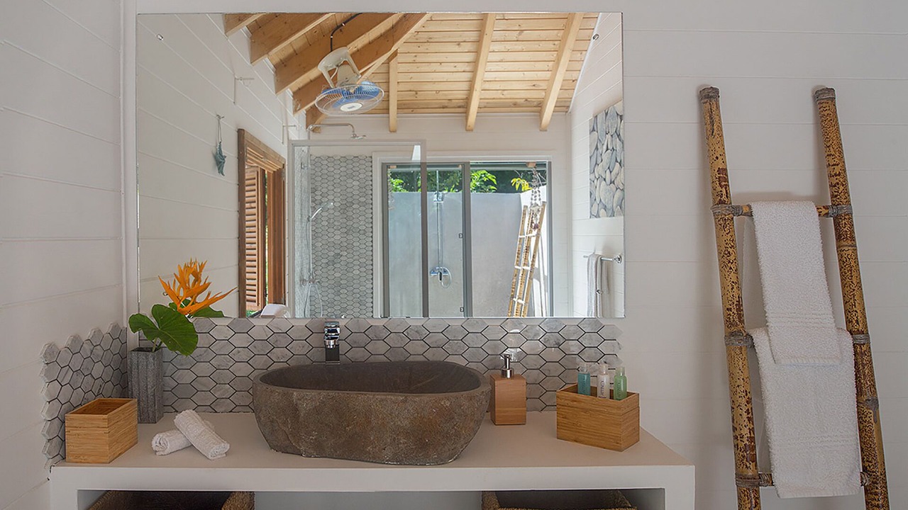 Photo of Bathroom in Praslin Island