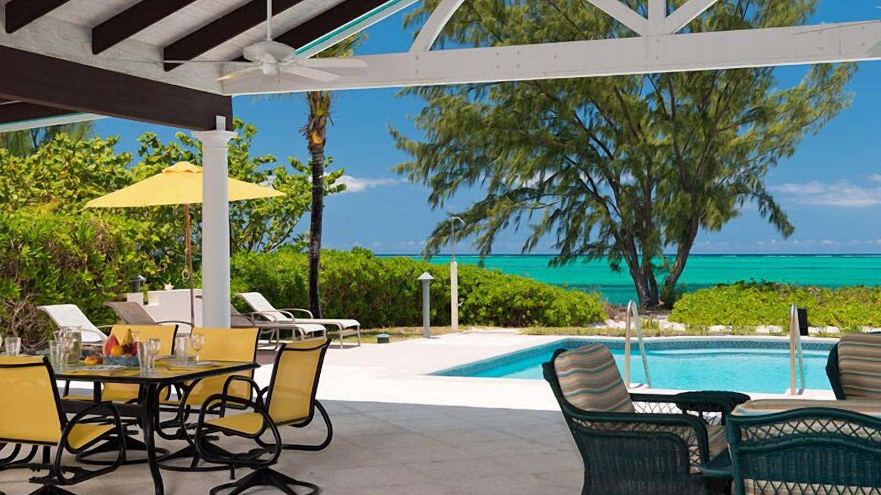 Photo of Outdoor in Grace Bay West
