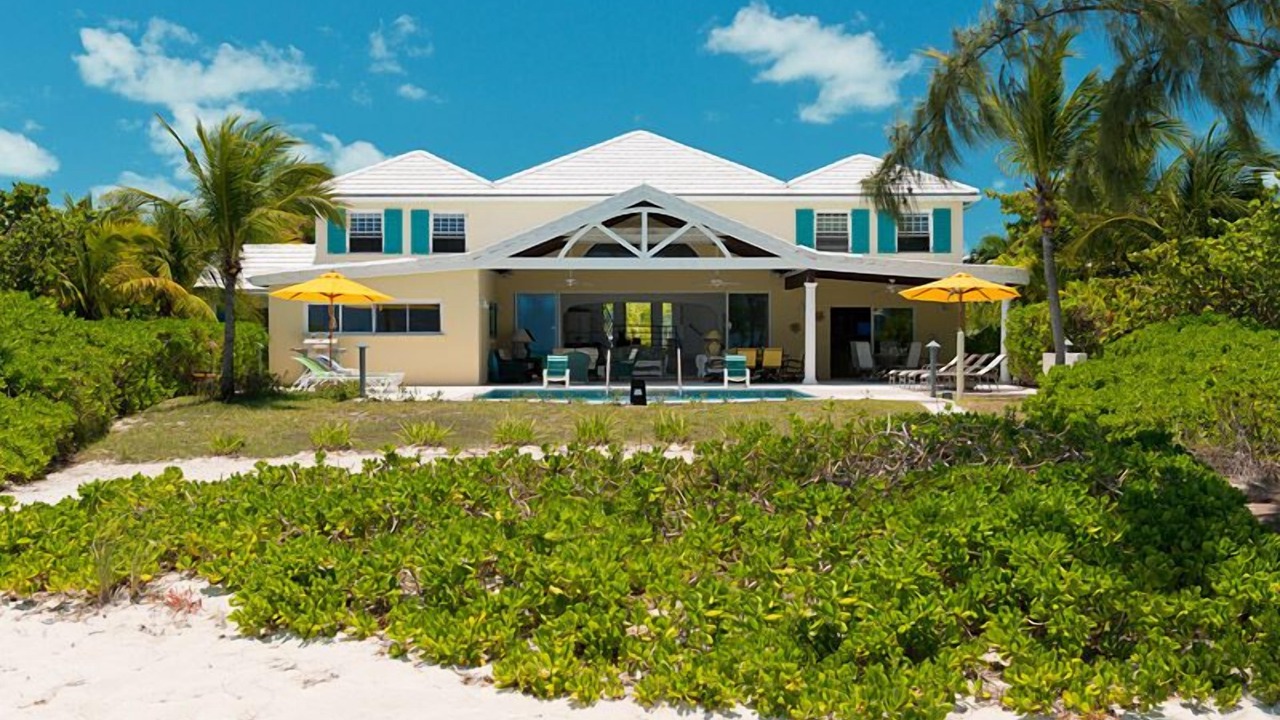 Photo of Others in Grace Bay West