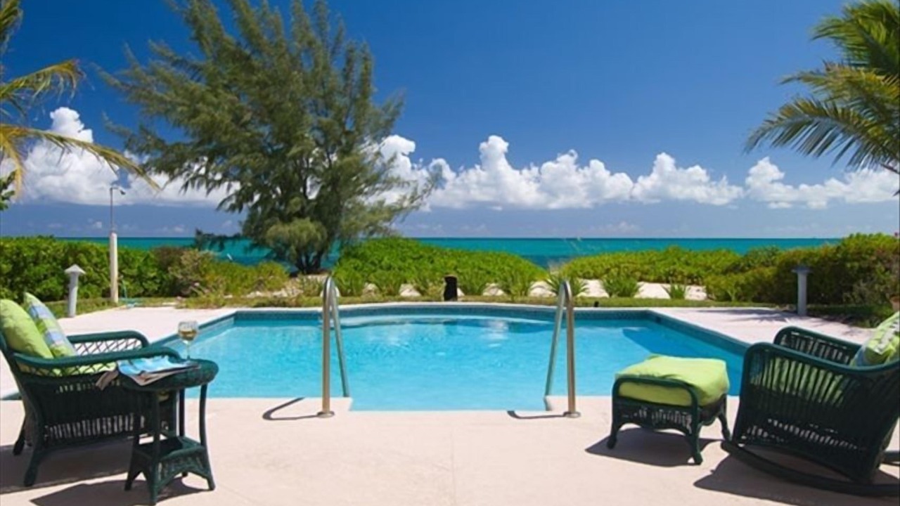 Photo of Outdoor in Grace Bay West