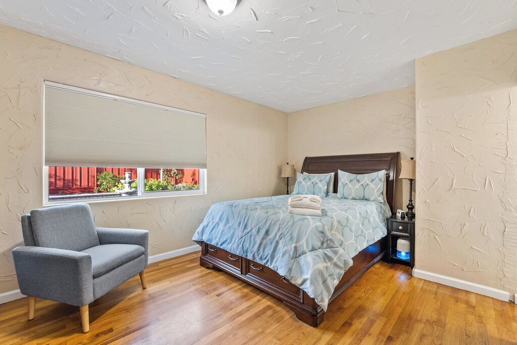 Photo of Bedroom in Westside Santa Cruz