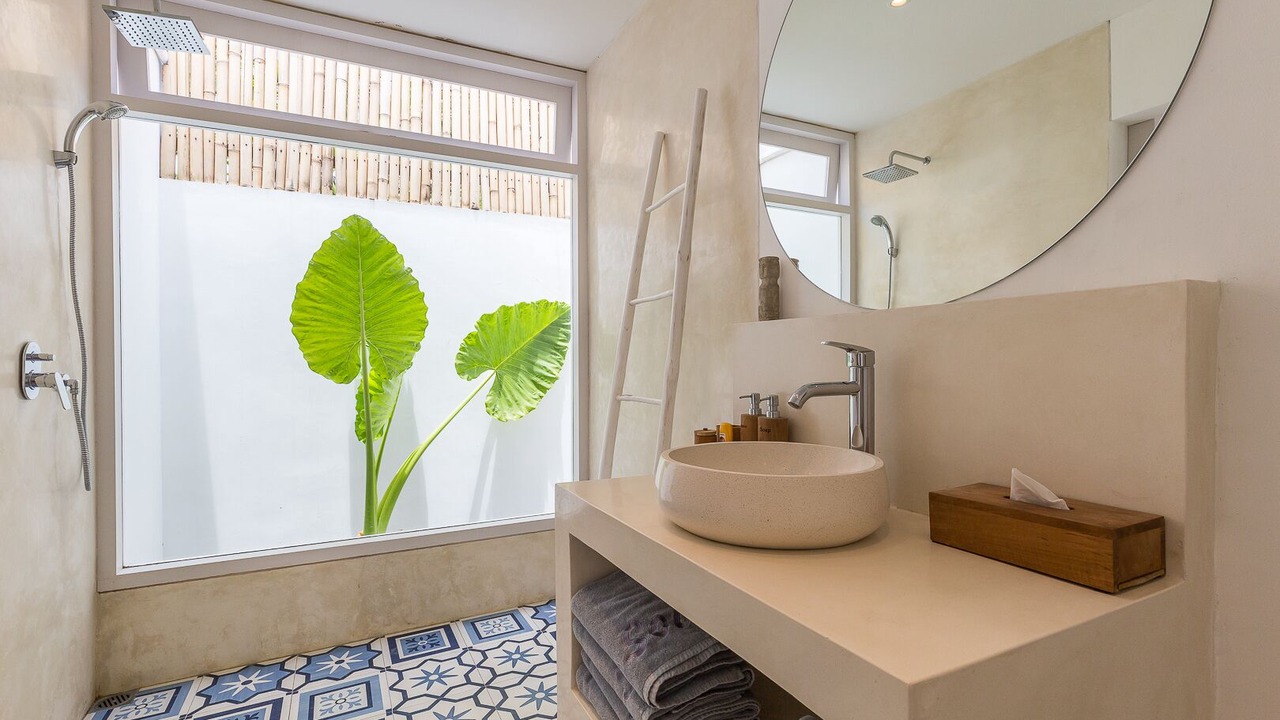 Photo of Bathroom in Laksmana