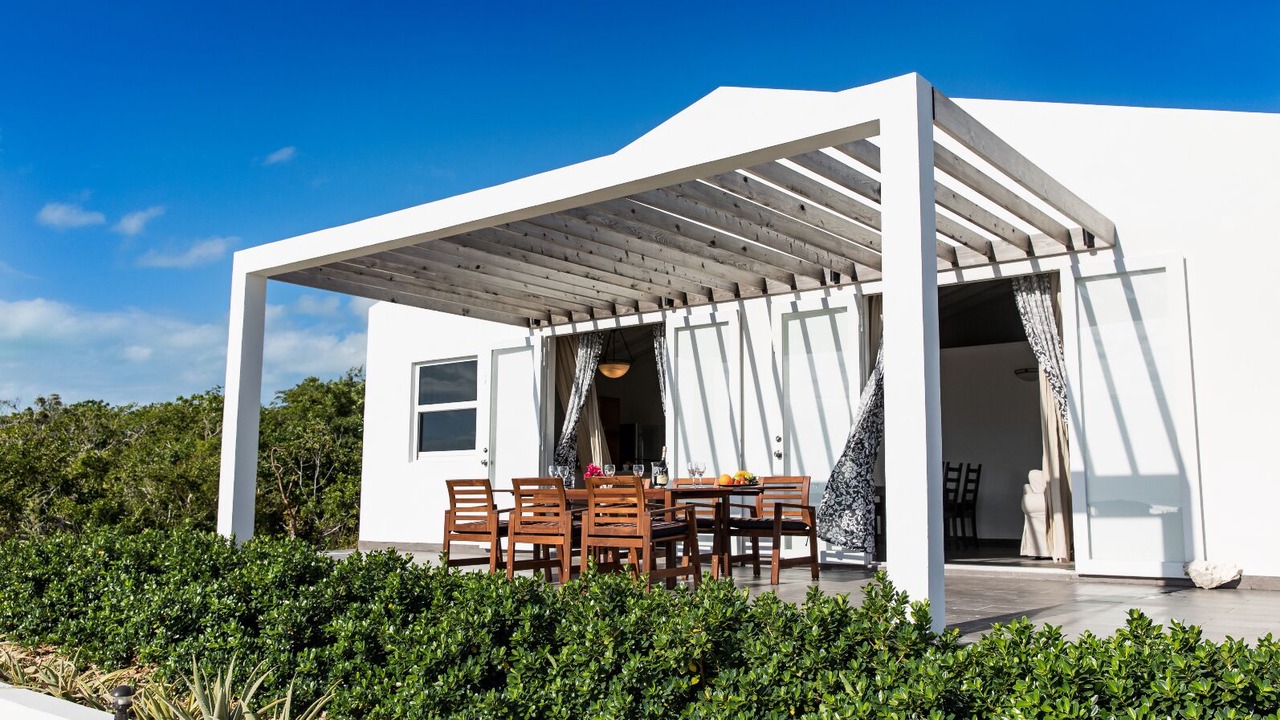 Photo of Outdoor in Long Bay Hills