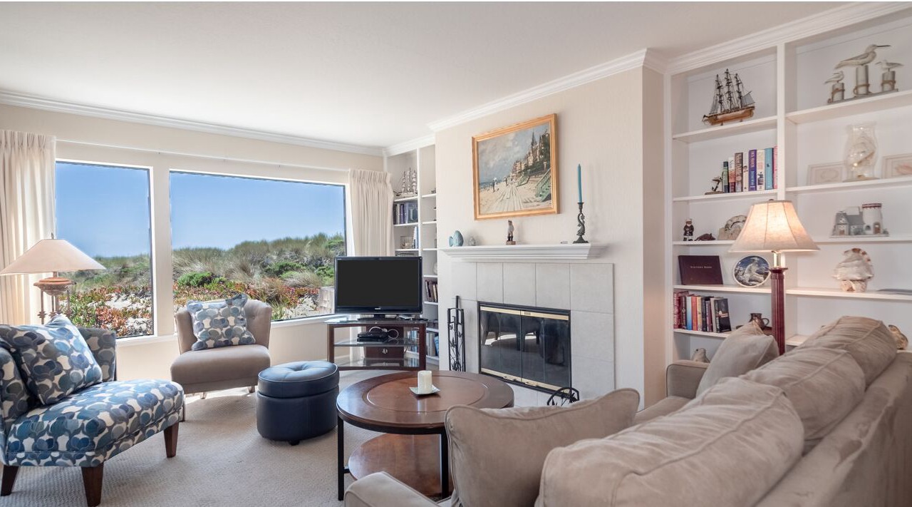 Photo of Livingroom in Pajaro Dunes