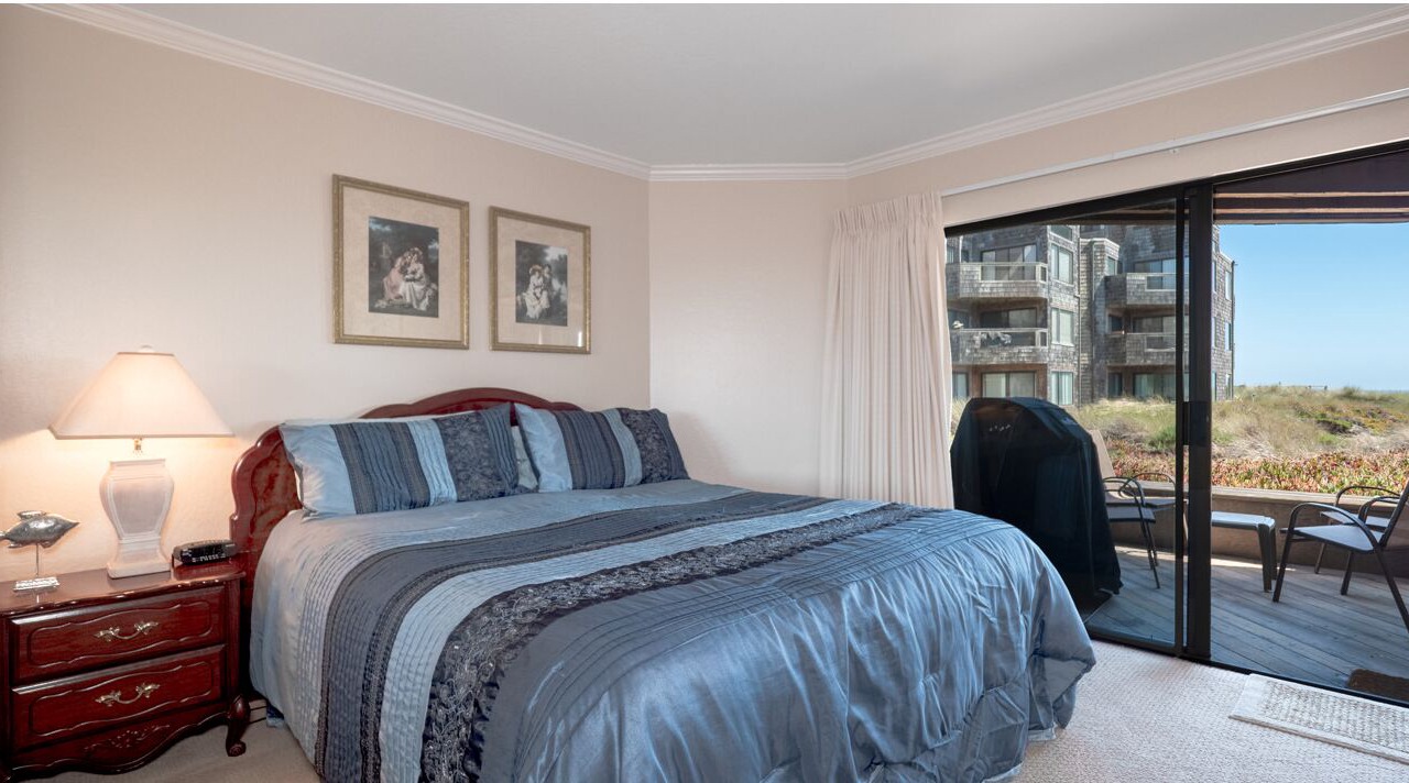 Photo of Bedroom in Pajaro Dunes