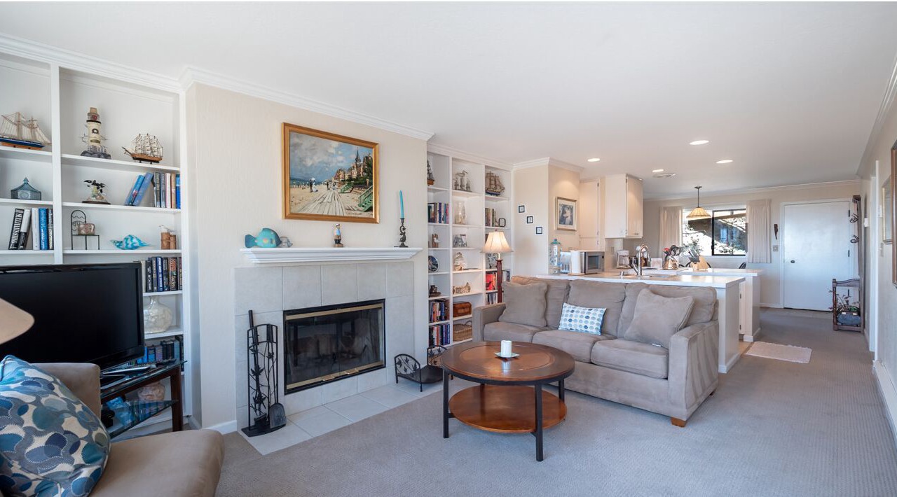 Photo of Livingroom in Pajaro Dunes