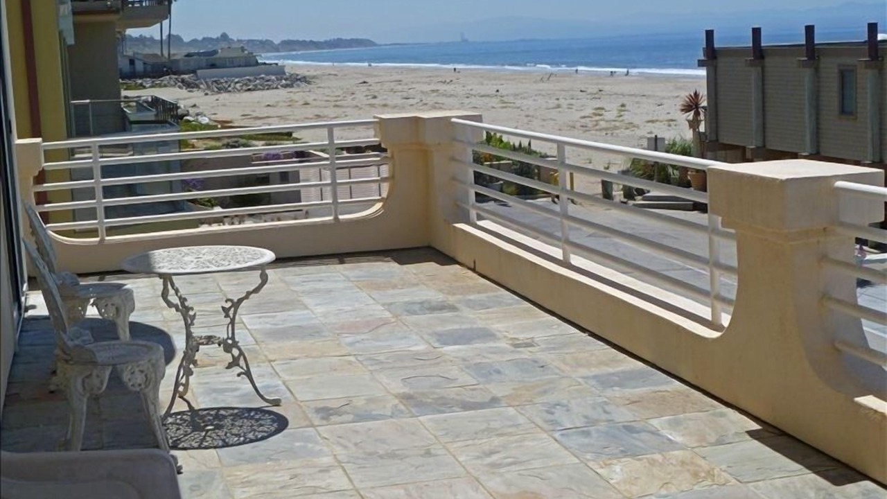 Photo of Patio Balcony in Rio del Mar
