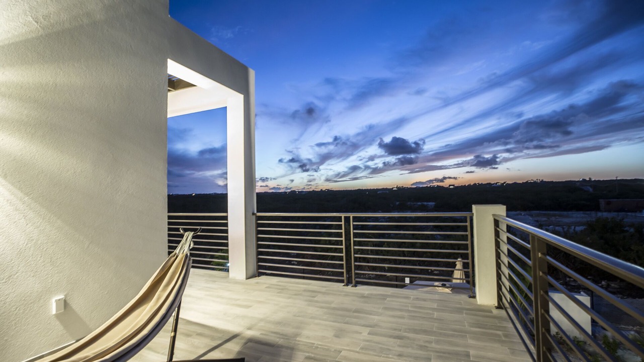 Photo of Patio Balcony in Long Bay