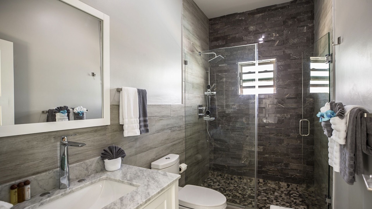 Photo of Bathroom in Long Bay