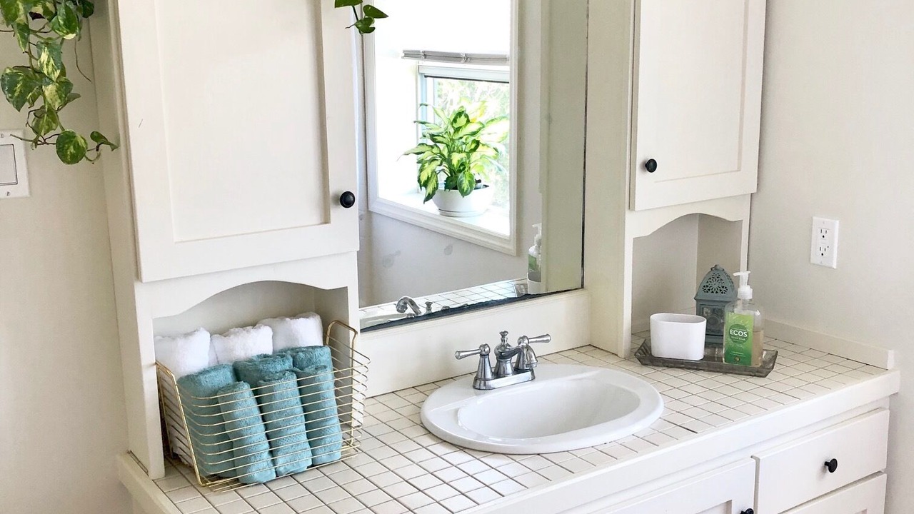 Photo of Bathroom in Discovery Bay