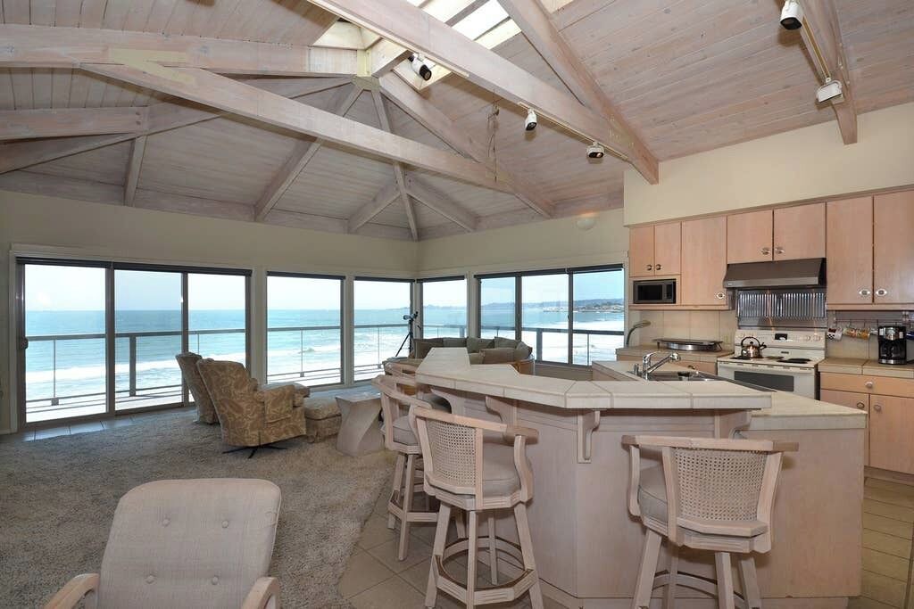 Photo of Bedroom in Opal Cliffs