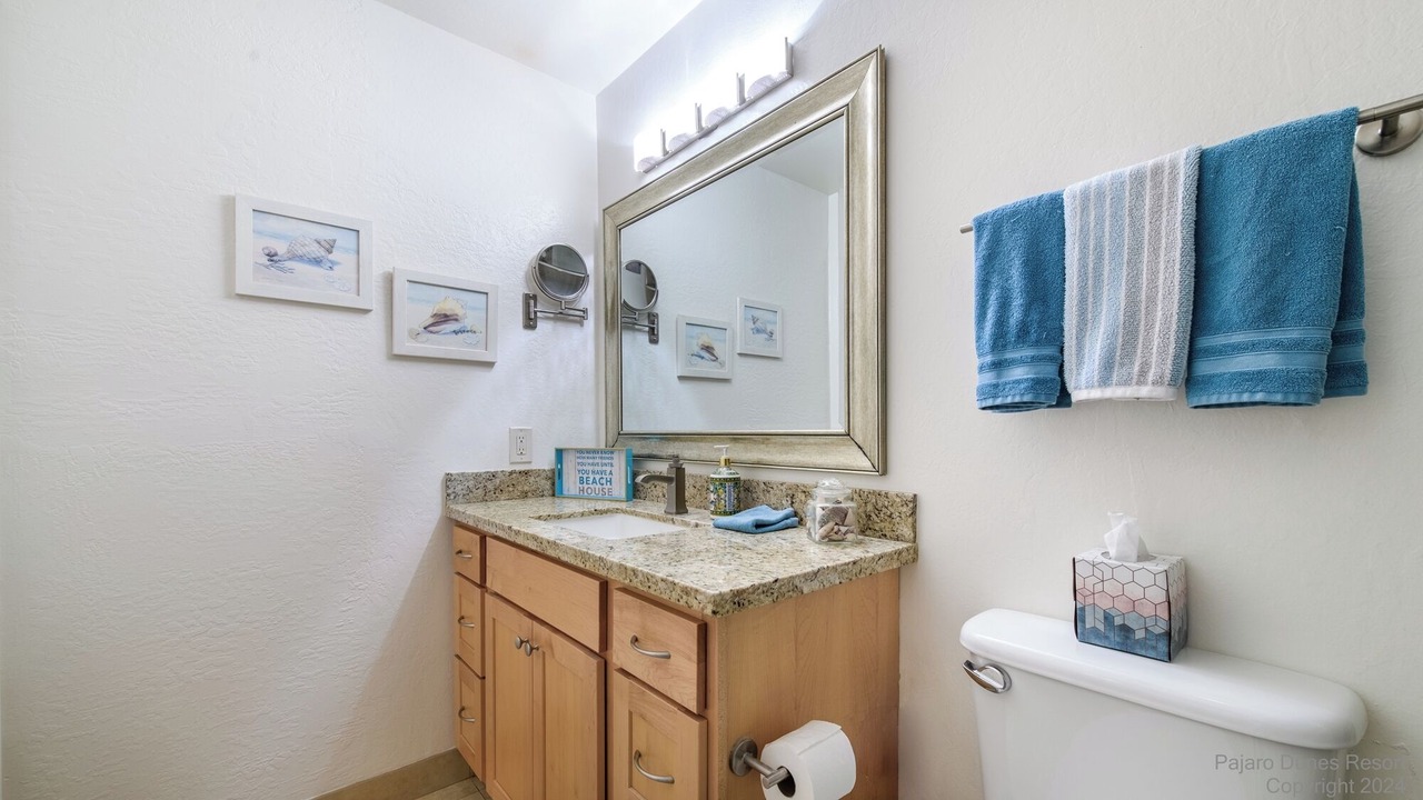 Photo of Bathroom in Pajaro Dunes