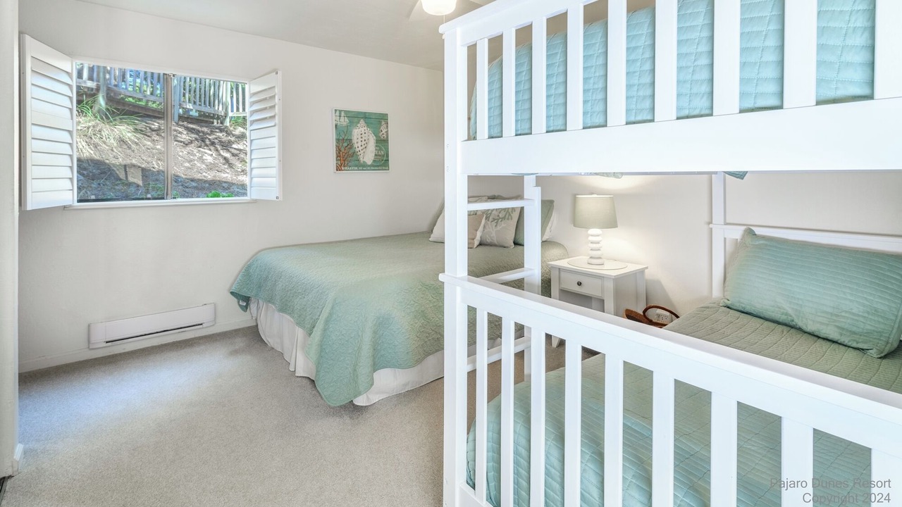 Photo of Bedroom in Pajaro Dunes
