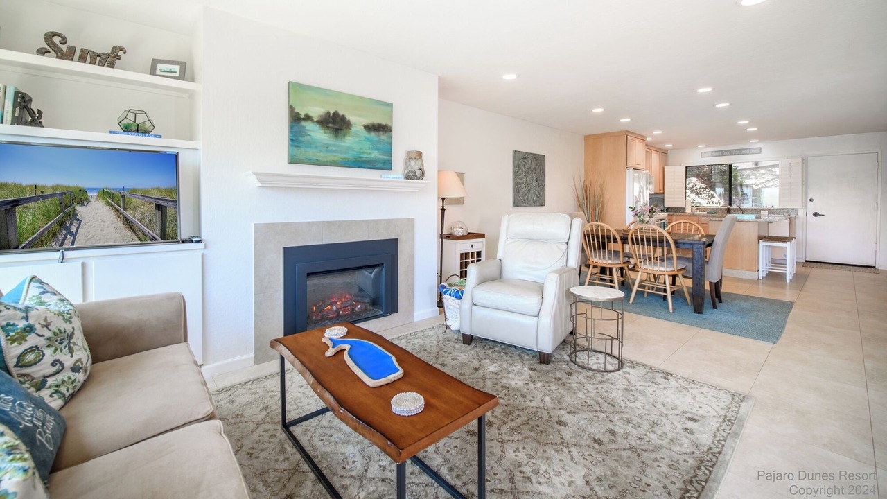 Photo of Livingroom in Pajaro Dunes