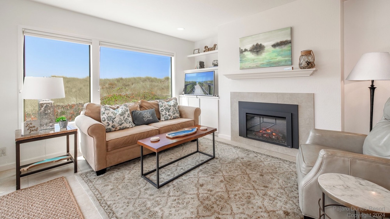 Photo of Livingroom in Pajaro Dunes