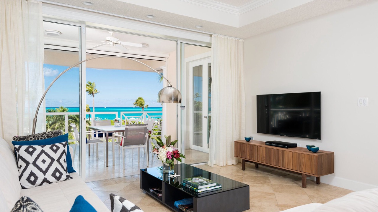 Photo of Livingroom in Grace Bay