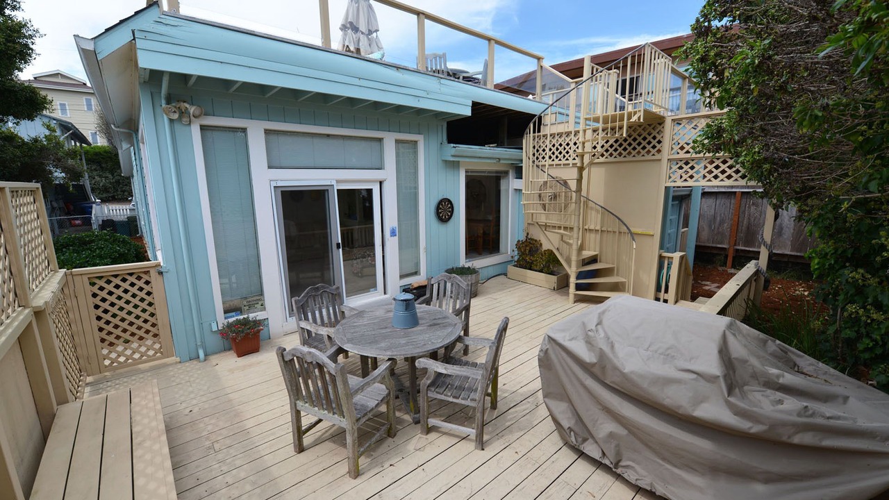 Photo of Bedroom in Eastside Santa Cruz