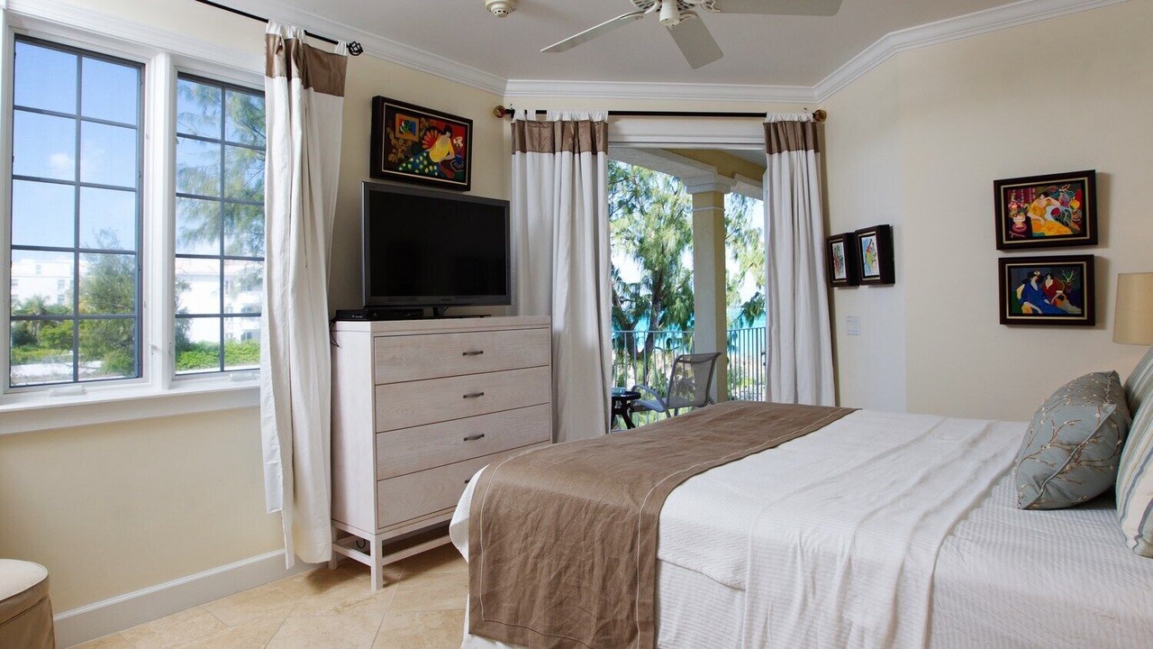 Photo of Patio Balcony in Grace Bay