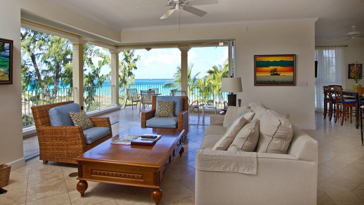 Photo of Patio Balcony in Grace Bay