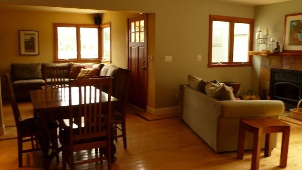 Photo of Bedroom in Opal Cliffs