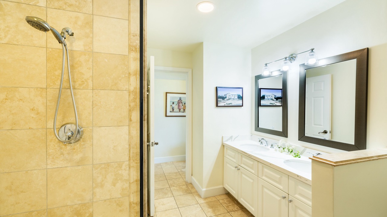 Photo of Bathroom in Grace Bay