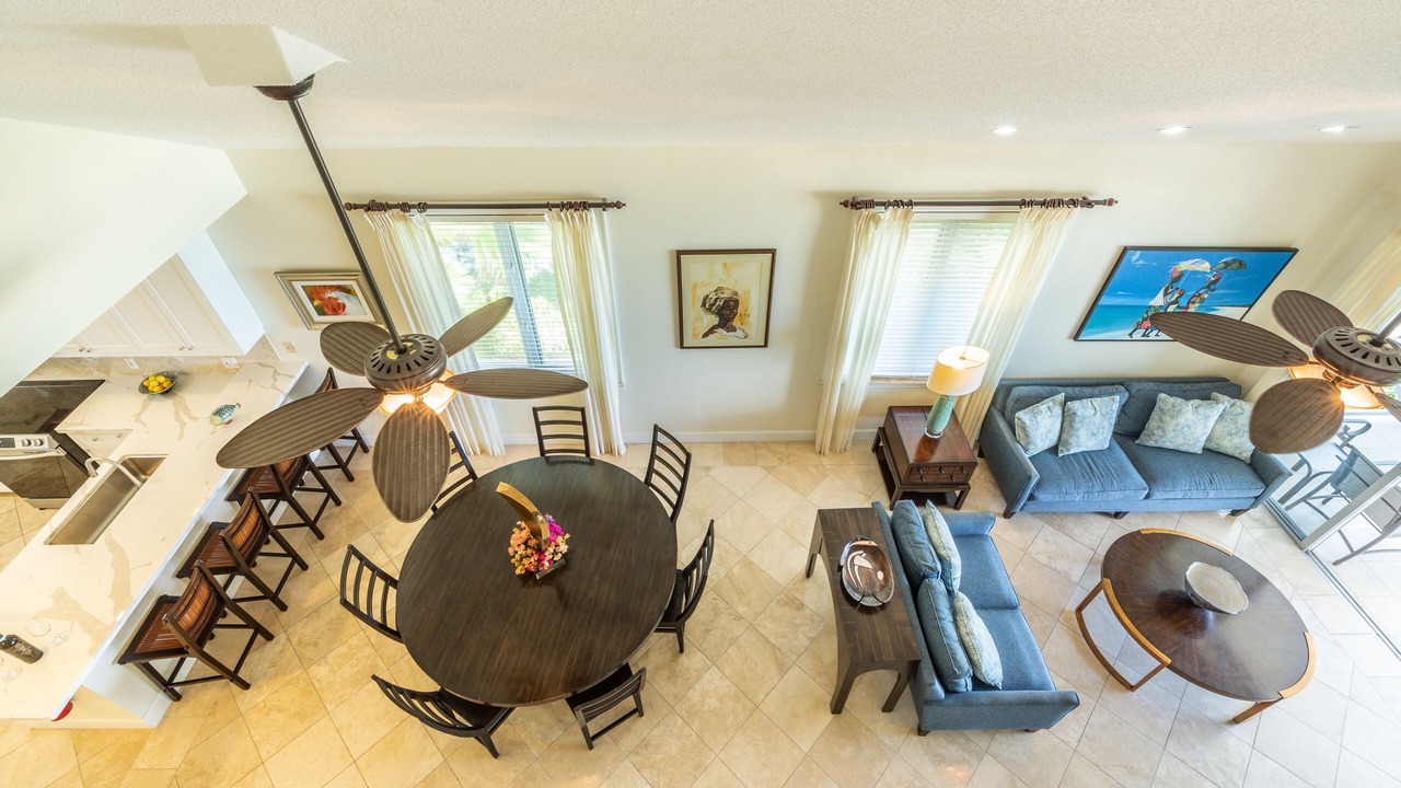 Photo of Patio Balcony in Grace Bay