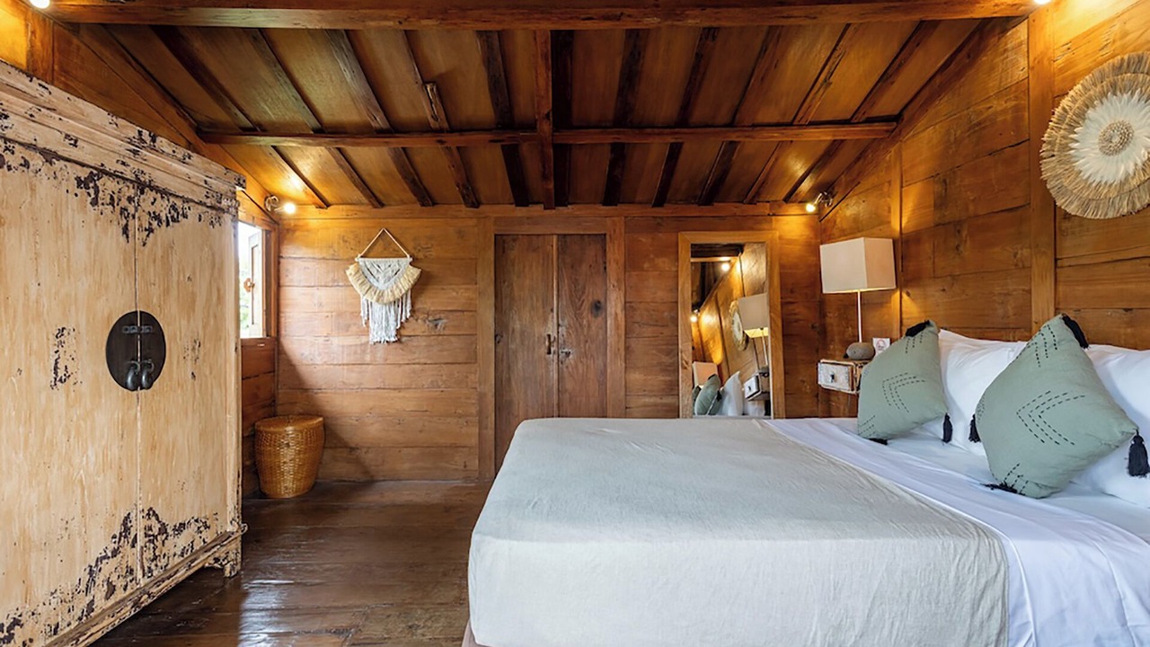 Photo of Bedroom in Drupadi