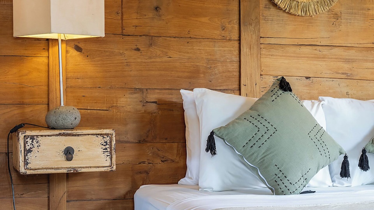 Photo of Bedroom in Drupadi