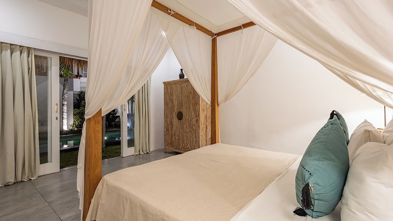 Photo of Bedroom in Drupadi