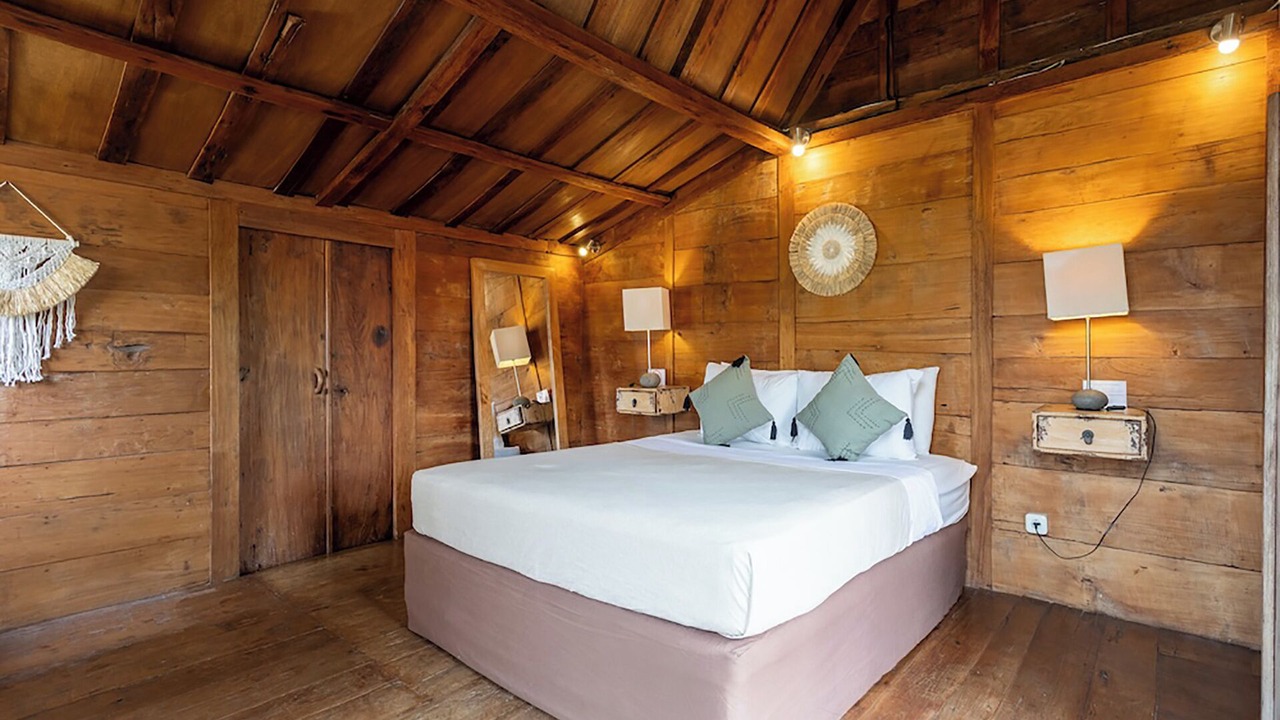 Photo of Bedroom in Drupadi