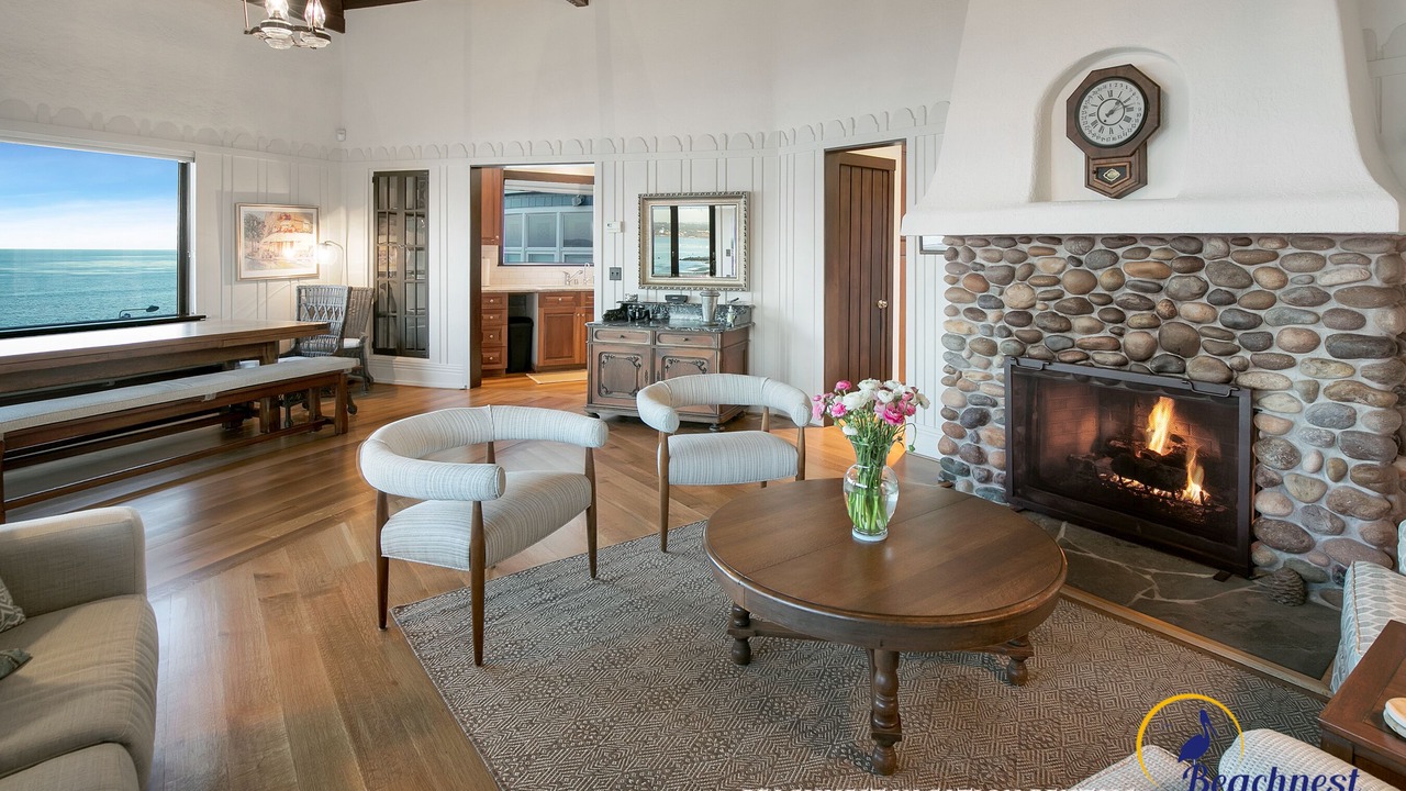 Photo of Livingroom in Capitola