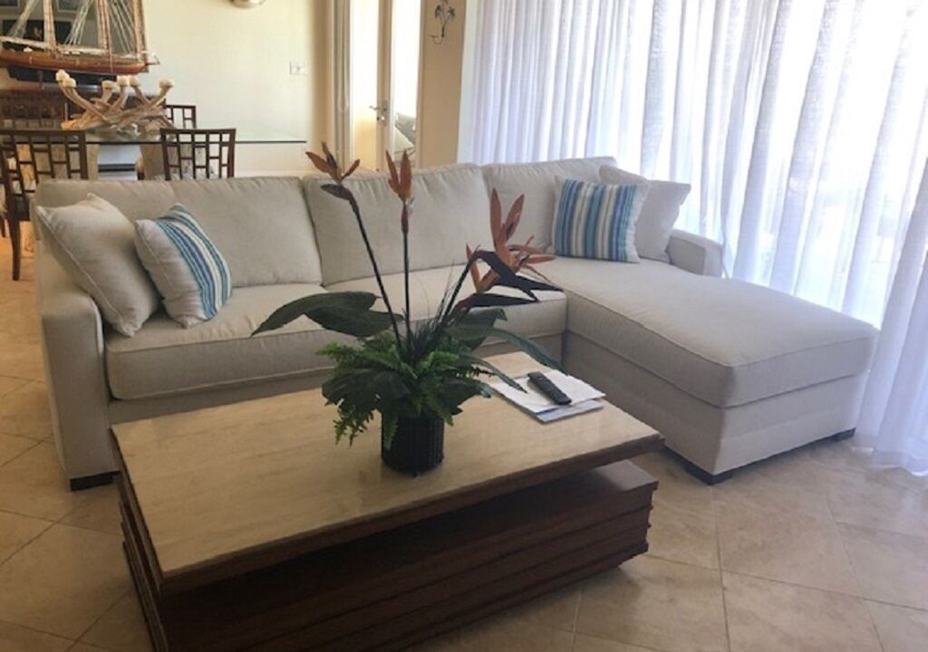 Photo of Livingroom in Grace Bay