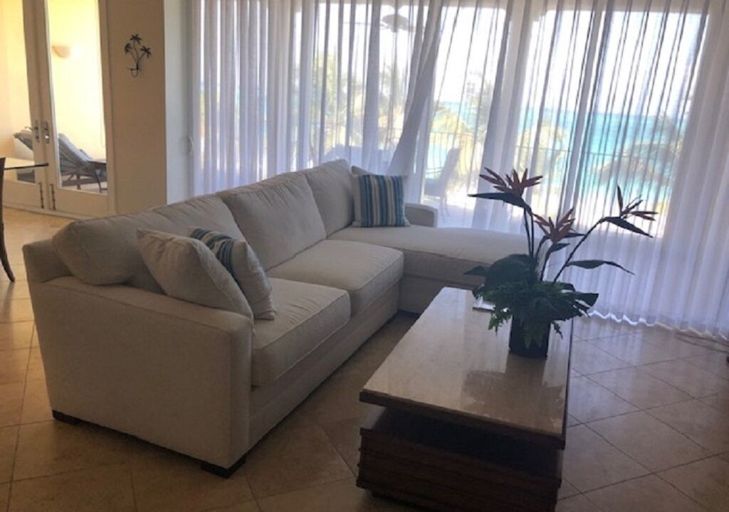 Photo of Livingroom in Grace Bay