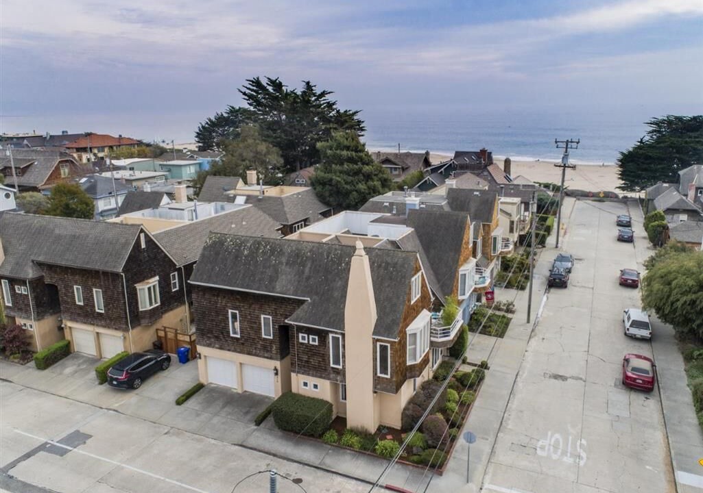Photo of Others in Seabright
