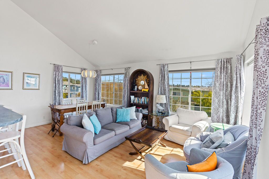 Photo of Livingroom in Aptos