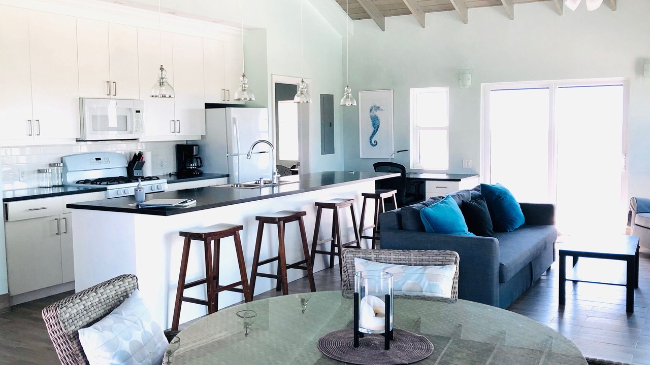 Photo of Livingroom in Long Bay Hills