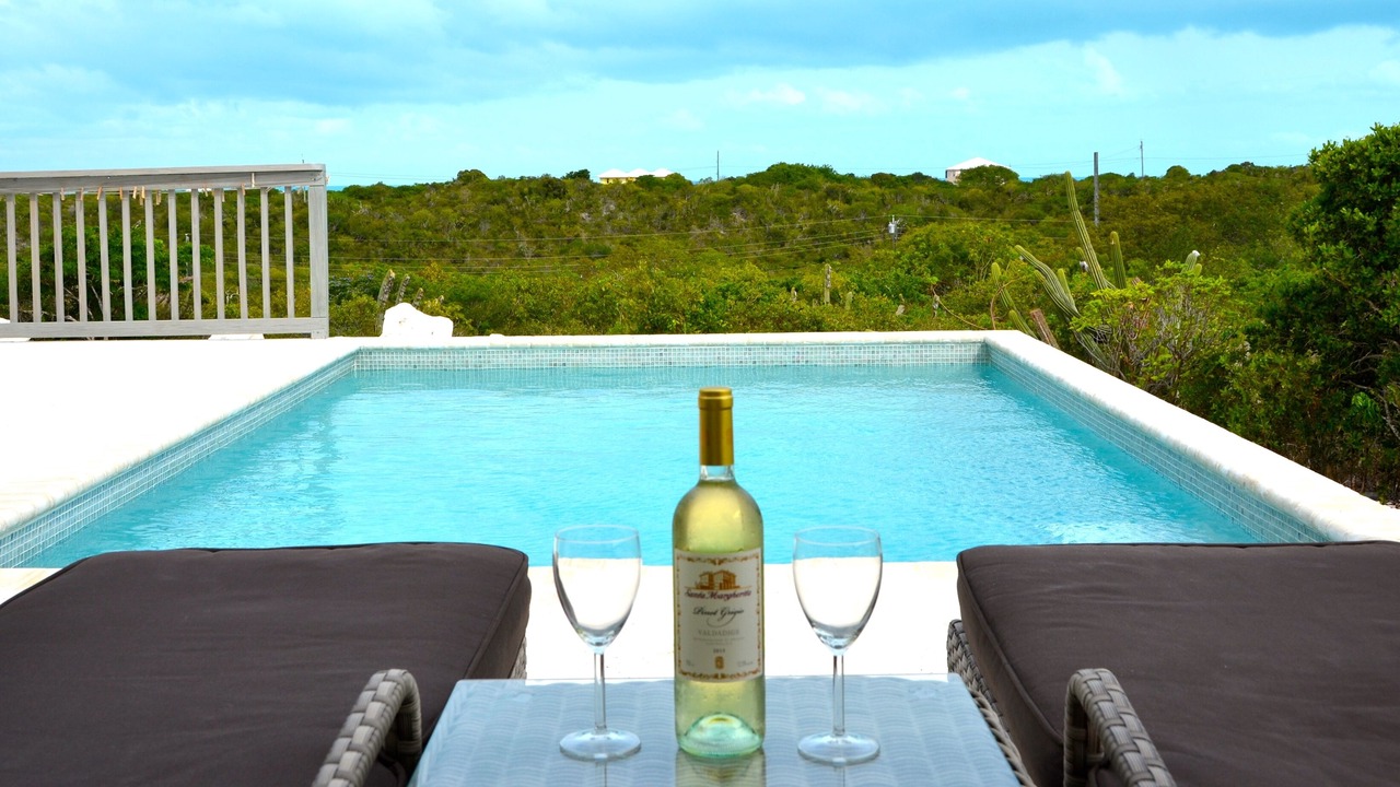 Photo of Outdoor in Long Bay Hills
