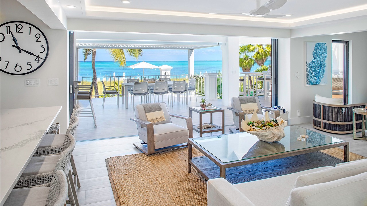 Photo of Livingroom in Grace Bay West