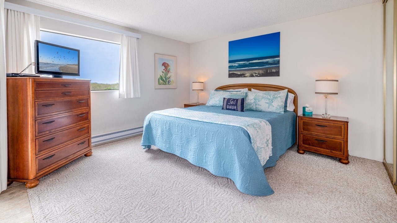 Photo of Bedroom in Pajaro Dunes