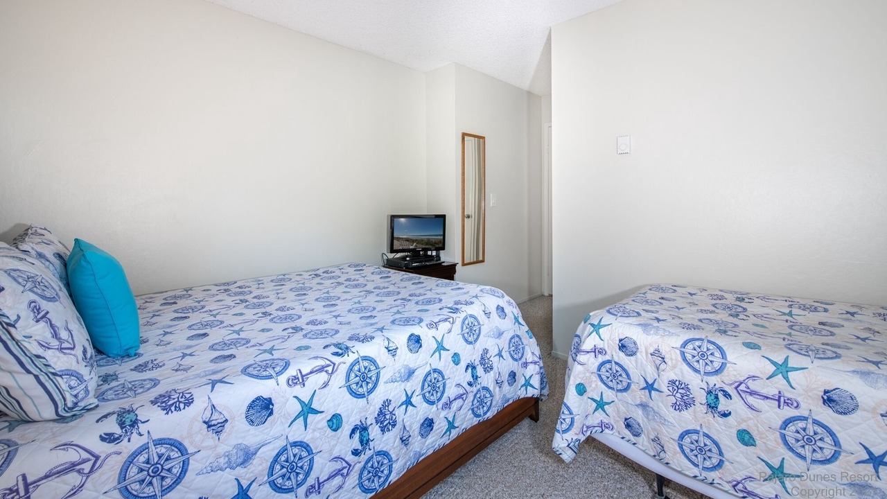 Photo of Bedroom in Pajaro Dunes