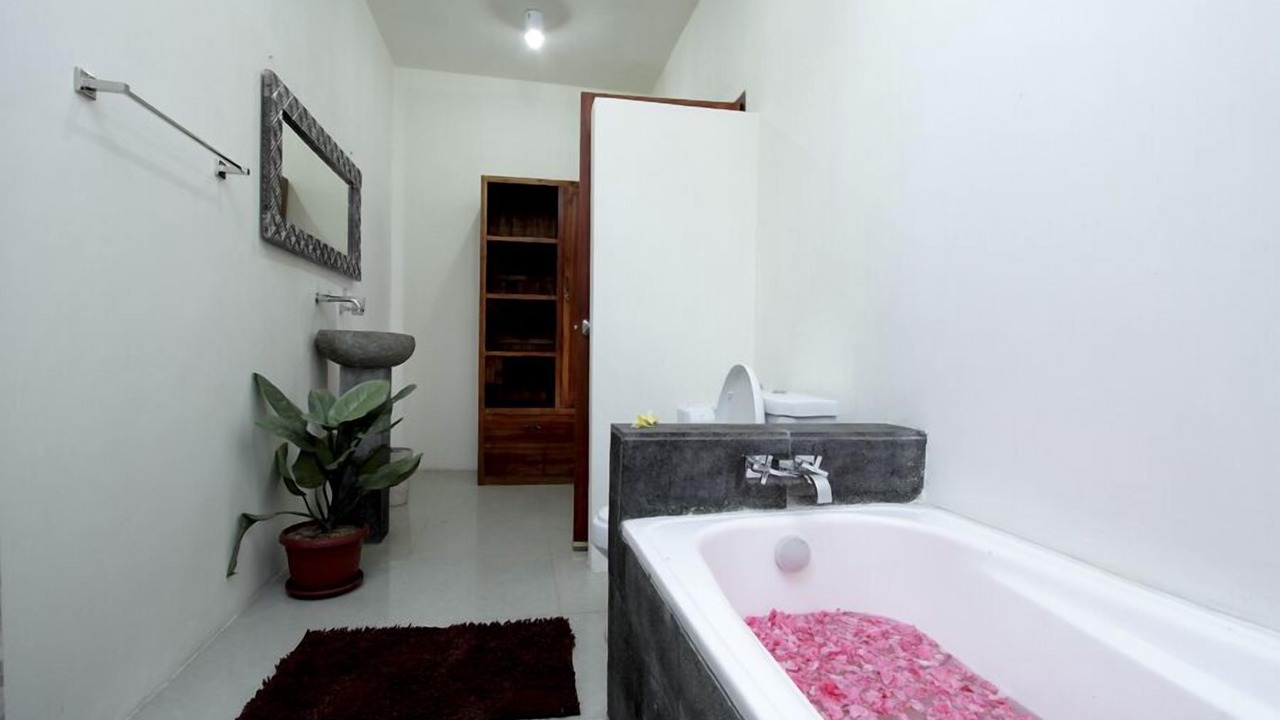 Photo of Bathroom in Jimbaran