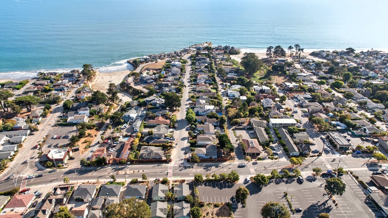Photo of Outdoor in Eastside Santa Cruz